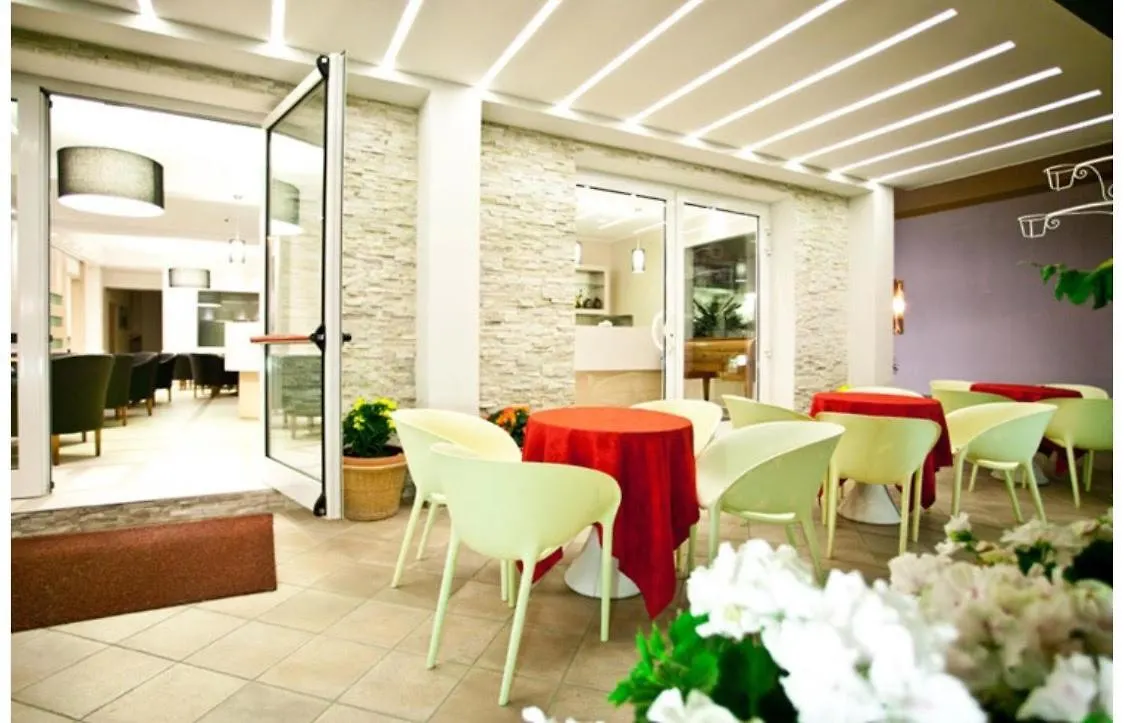 Hotel 2000 Sweet Comfort *** Gatteo Mare Gatteo a Mare Italy