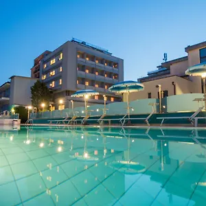 Ras Hotel