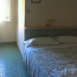 Jolanda Hotel